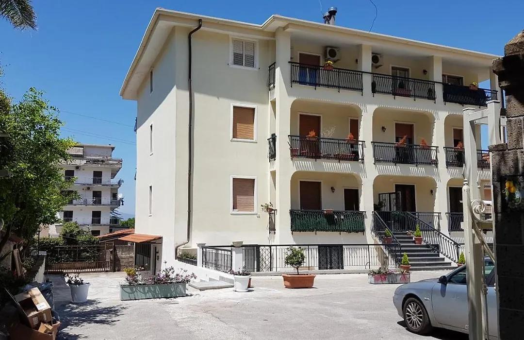 Mareluna B&B-1
